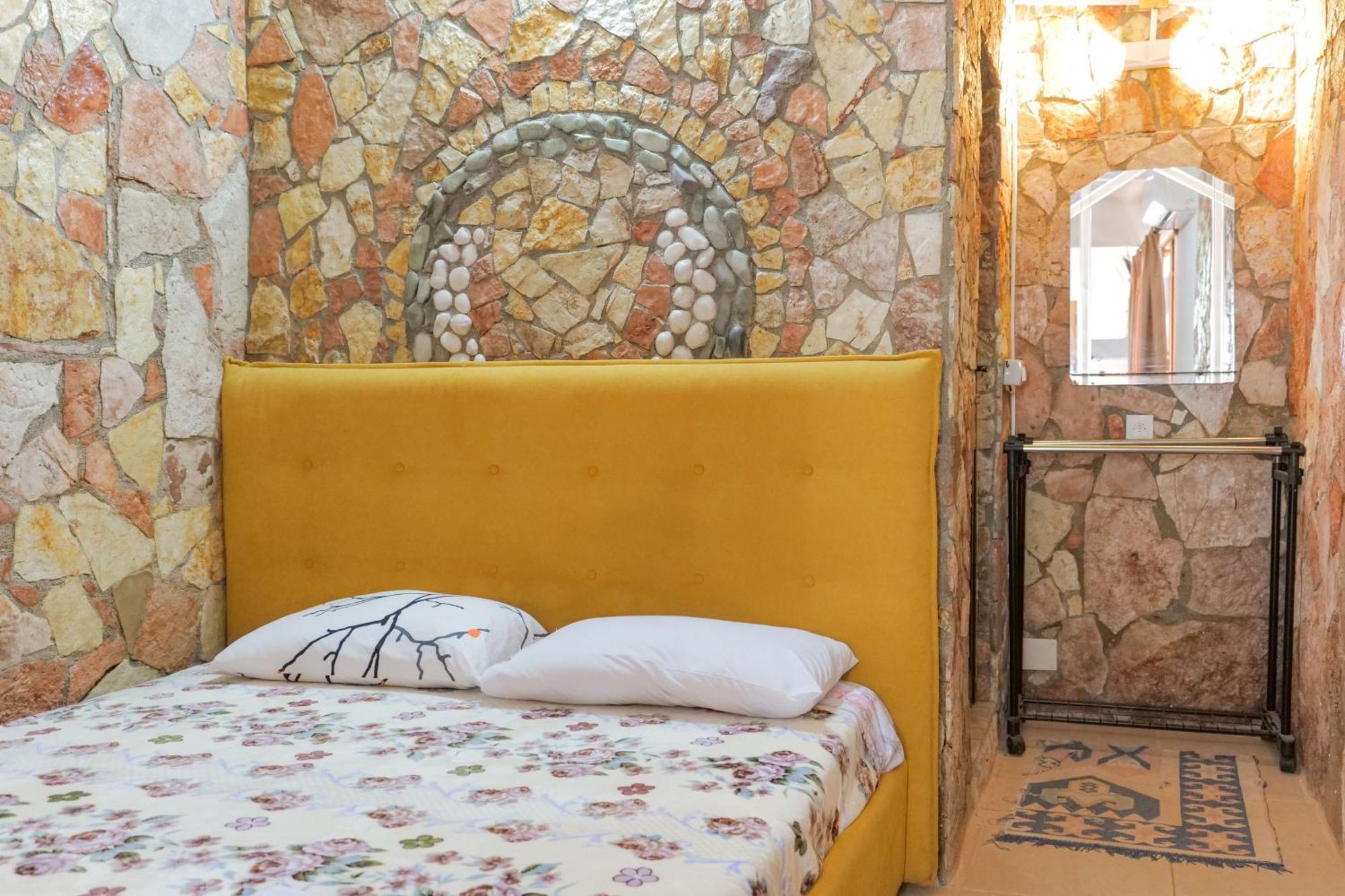 Garden Villa Lake Side & Glamping Ksamil Exterior foto