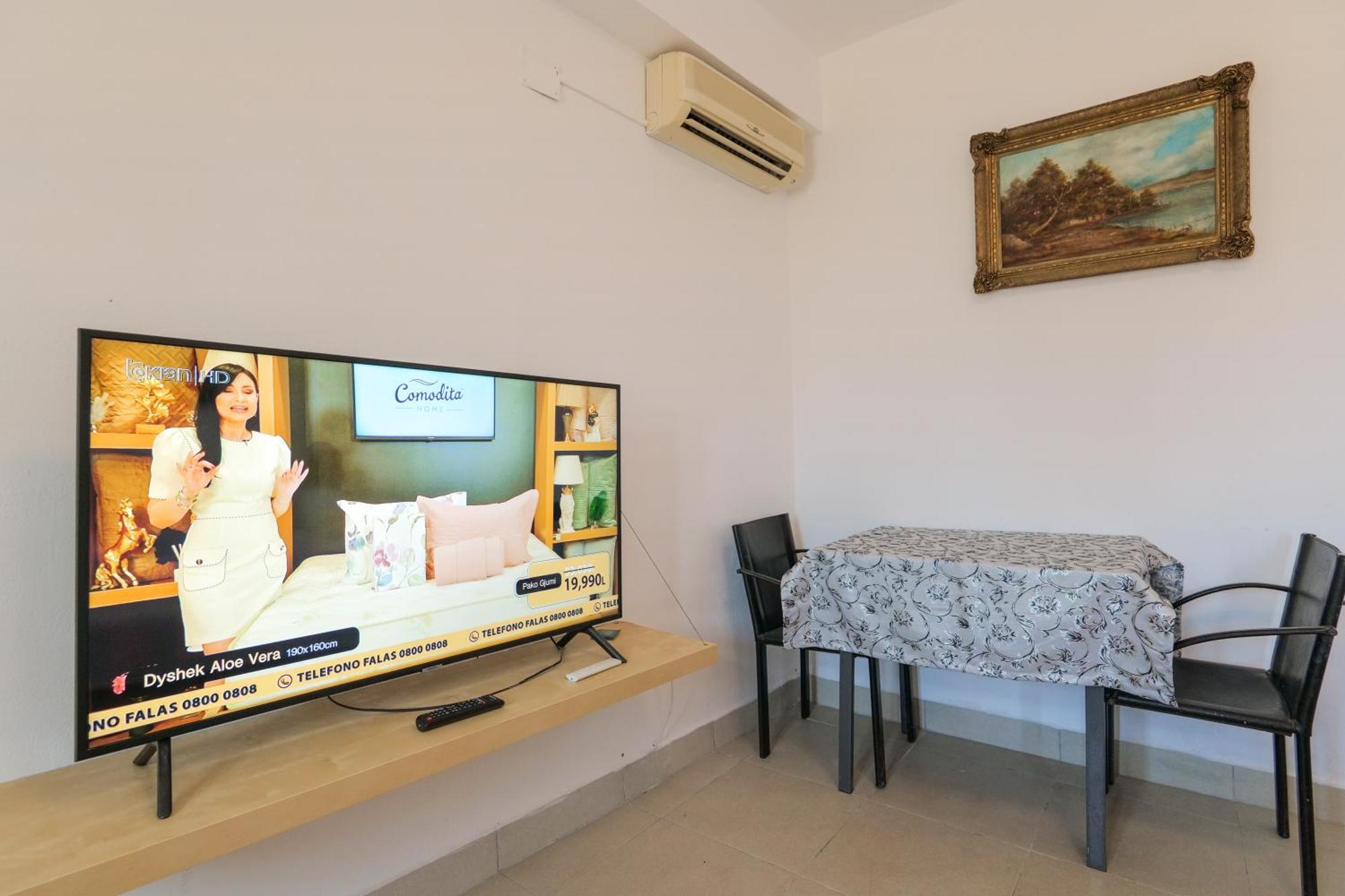 Garden Villa Lake Side & Glamping Ksamil Exterior foto